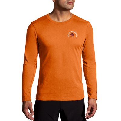 Men's & Women's Trot Happy Distance Long Sleeve & Pom